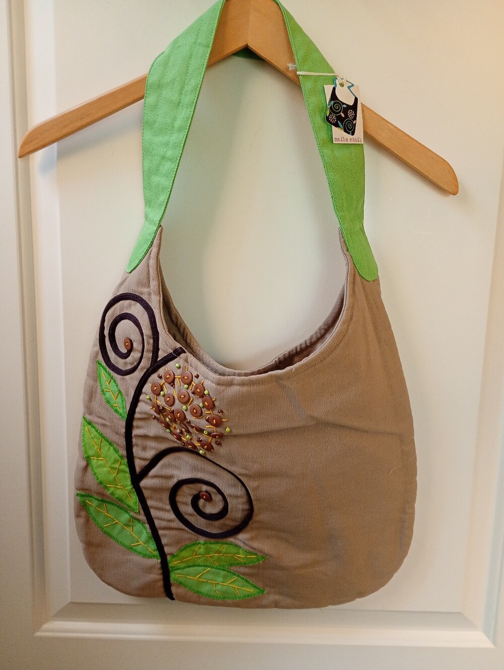 Maika Etnik| Beige Shoulder Bag with Green Strap + Embroidered Floral Accent